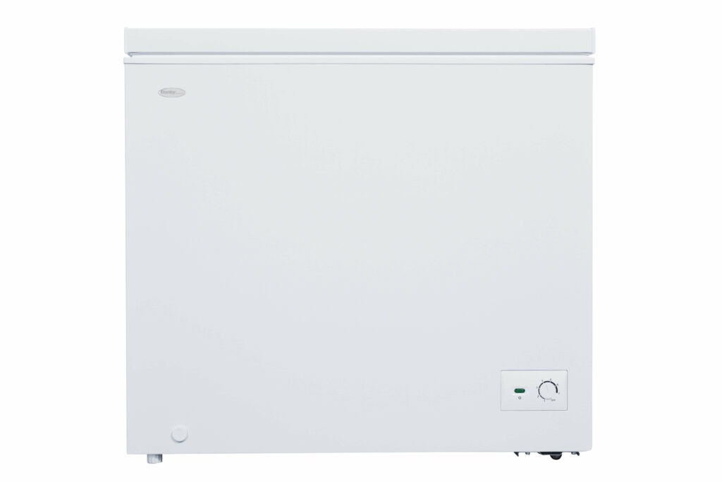 27 Inch Chest Freezer  5 Year Parts & Labour in Home Warranty: Industry leading warranty for peace of mind.Garage Ready: Freezer can perform in temperatures from 0 degreesF to 110 degreesF (-17 degreesC to 43 degreesC).Energy Star Compliant: Energy efficient to help you save money without sacrificing performance.48-hour Power Outage Protection under standard operating conditions and loaded with ¾ frozen food.All-around Cooling System with D-shaped pipe for quick and efficient cooling.Power-On and Compressor Indicator Light: let’s you know your freezer is powered ON and your freezer compressor is working.Counter- Balanced Hinges for ease of use and to save energy.Easy to clean and organize with sliding, removable basket, and rust proof aluminum inner liner